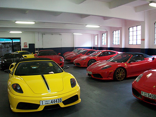 Interno del Garage Portofino: parcheggio sicuro nel cuore di Portofino